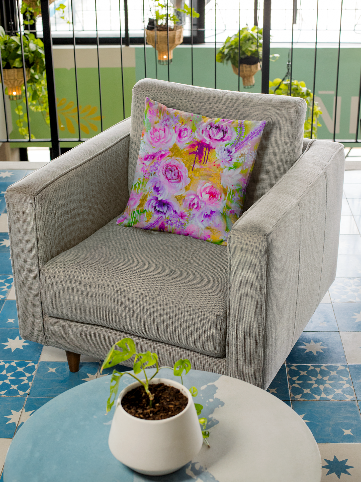 'Jardin de Fees' Throw Pillow